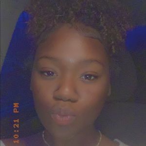 Meet your Posher, Caprice